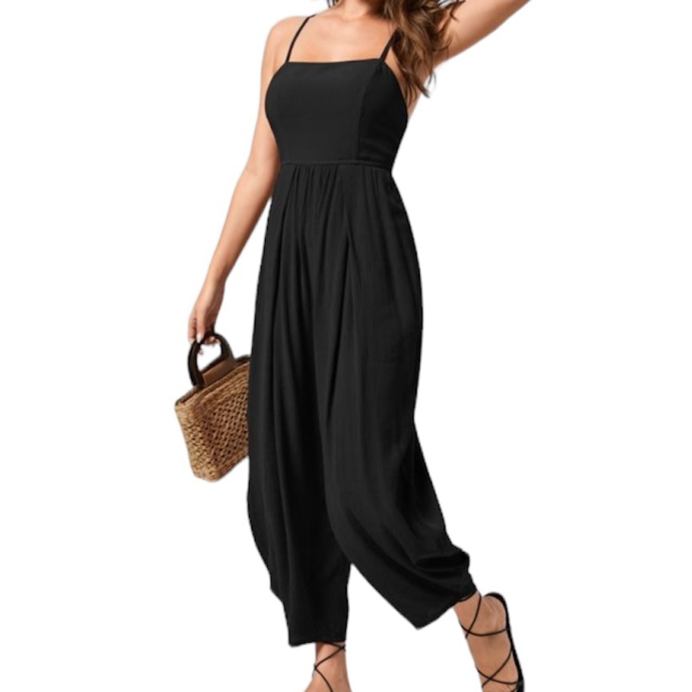 Halara Spaghetti Strap Backless Lace Up Plicated Side Pocket Resort Jumpsuit M